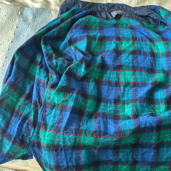 Pendleton Men’s Plaid Flannel Button Up size Large - Picture 12 of 13